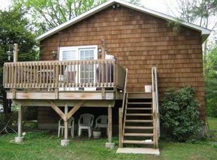 9 Belaire Dr, Latham, NY 12110
