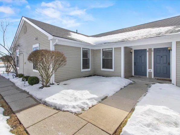 1079 Coventry Way APT B, Marysville, OH 43040