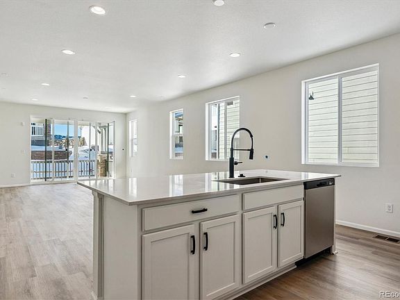 4th image of 8169 Rockvale Drive