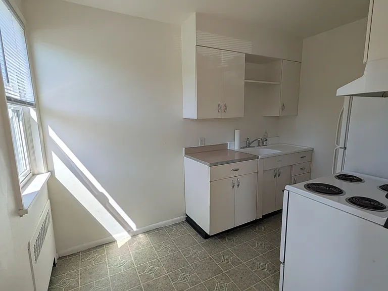 Greenlake South Shore — Photo 16