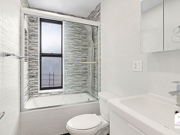 5th image of 603 Academy St APT 3C