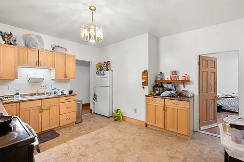 78 Hillside St #1L Photo 1