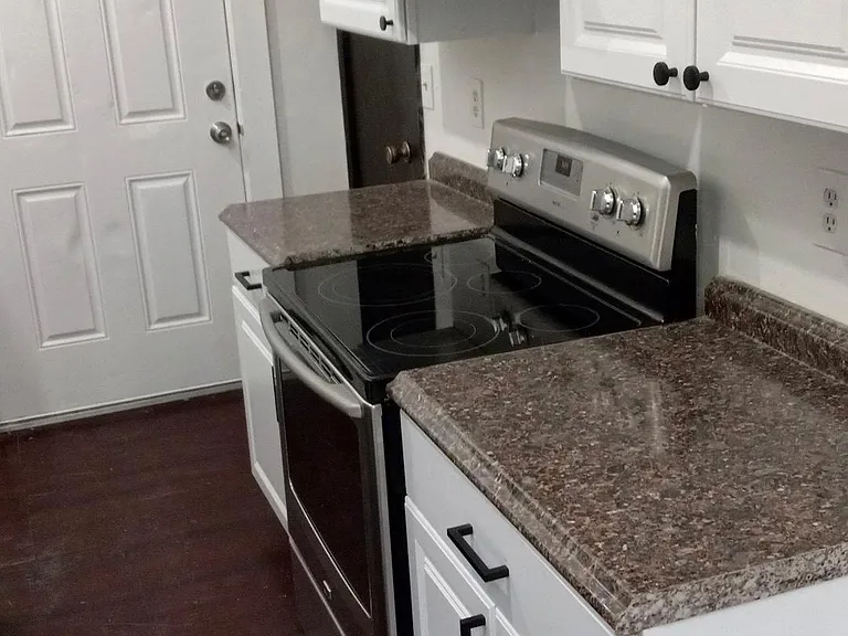 354 Lakewood Rd #4 — Photo 3