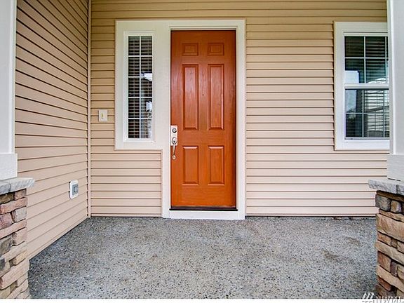 Tall doors and ceilings