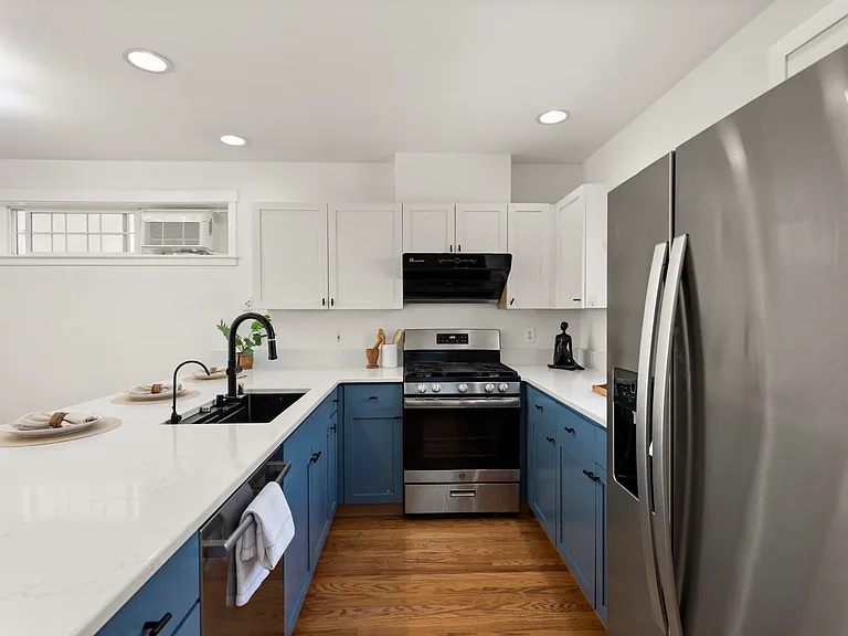 3425 21st Ave W #A — Photo 5
