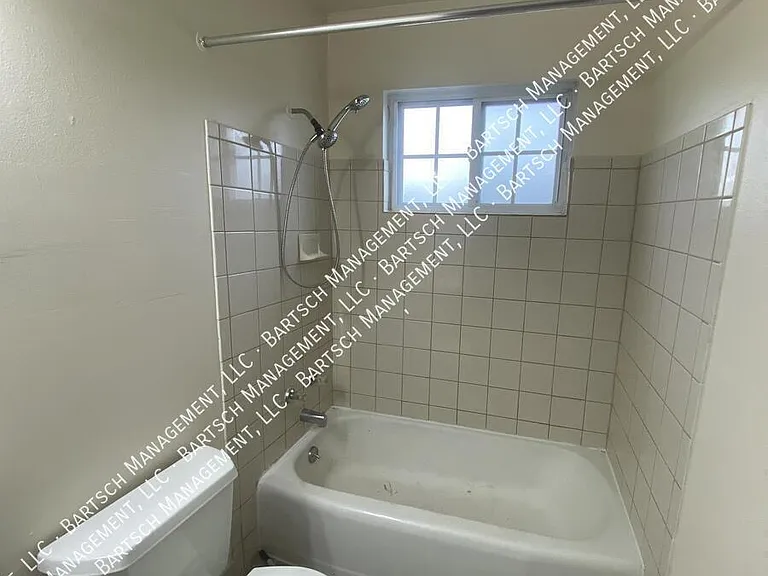 N84W15504 Menomonee Ave #2 — Photo 14