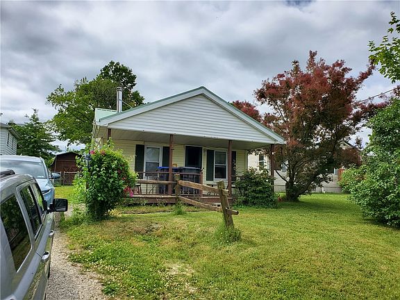 2nd image of 1209 Belleview Dr