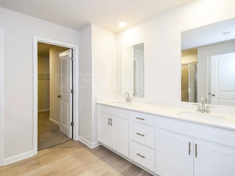 177 Water Oak Way — Photo 13