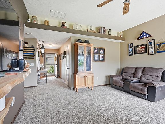 5th image of 3262 E Bradford Street