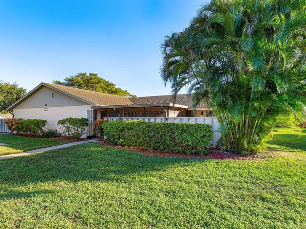8171 Ambach Way, Hypoluxo, FL 33462