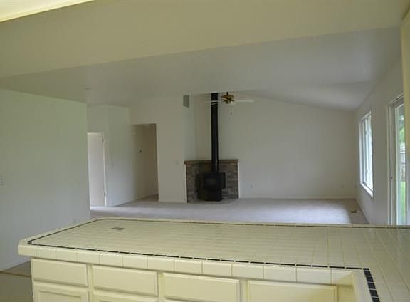 4th image of 4935 58th Ave SE