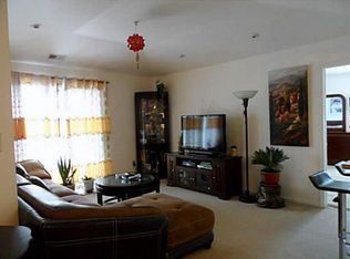 1338 Waterford Dr, Edison, NJ 08817