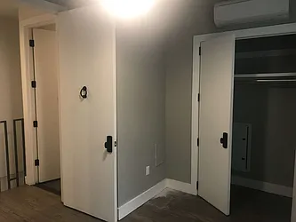 Rented by Lucky Apt Inc