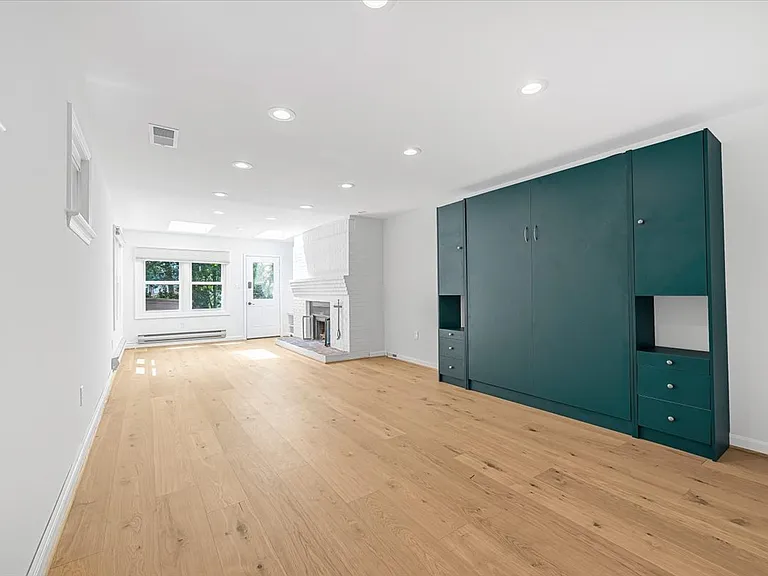 9514 Edgeley Rd — Photo 31