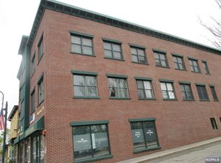 32 Washington St APT 3A, Tenafly, NJ 07670