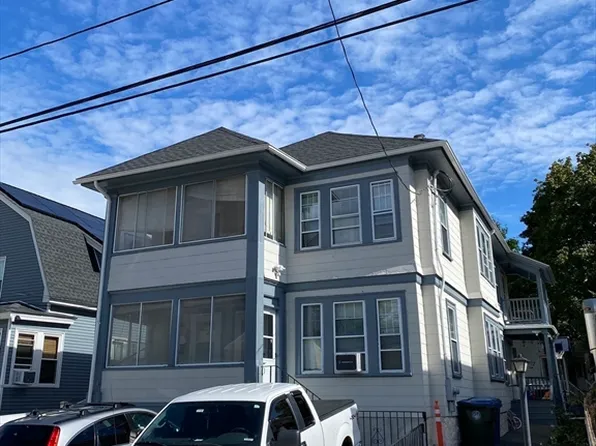 84-86 Coolidge St, Lawrence, MA 01843