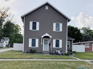 1008 Grove St, Defiance, OH 43512