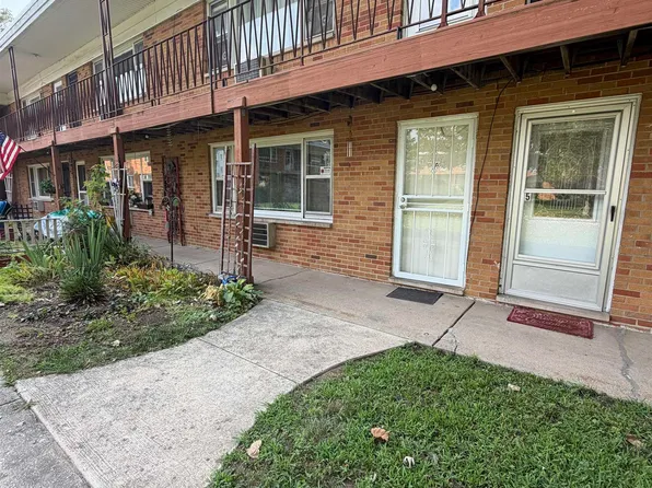233 Northway Park Rd, Machesney Park, IL 61115