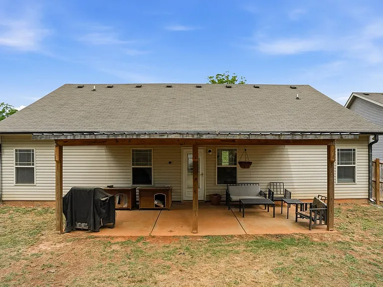 612 Stevens Pl — Photo 23