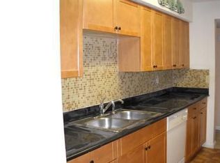 899 Riverside Dr APT 612, Pompano Beach, FL 33071