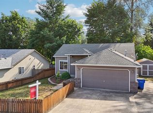 1041 40th St, Washougal, WA 98671
