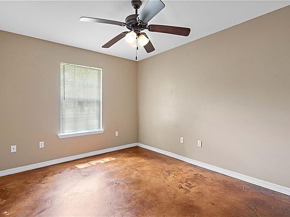 5th image of 42663 Edgewater Ln #A