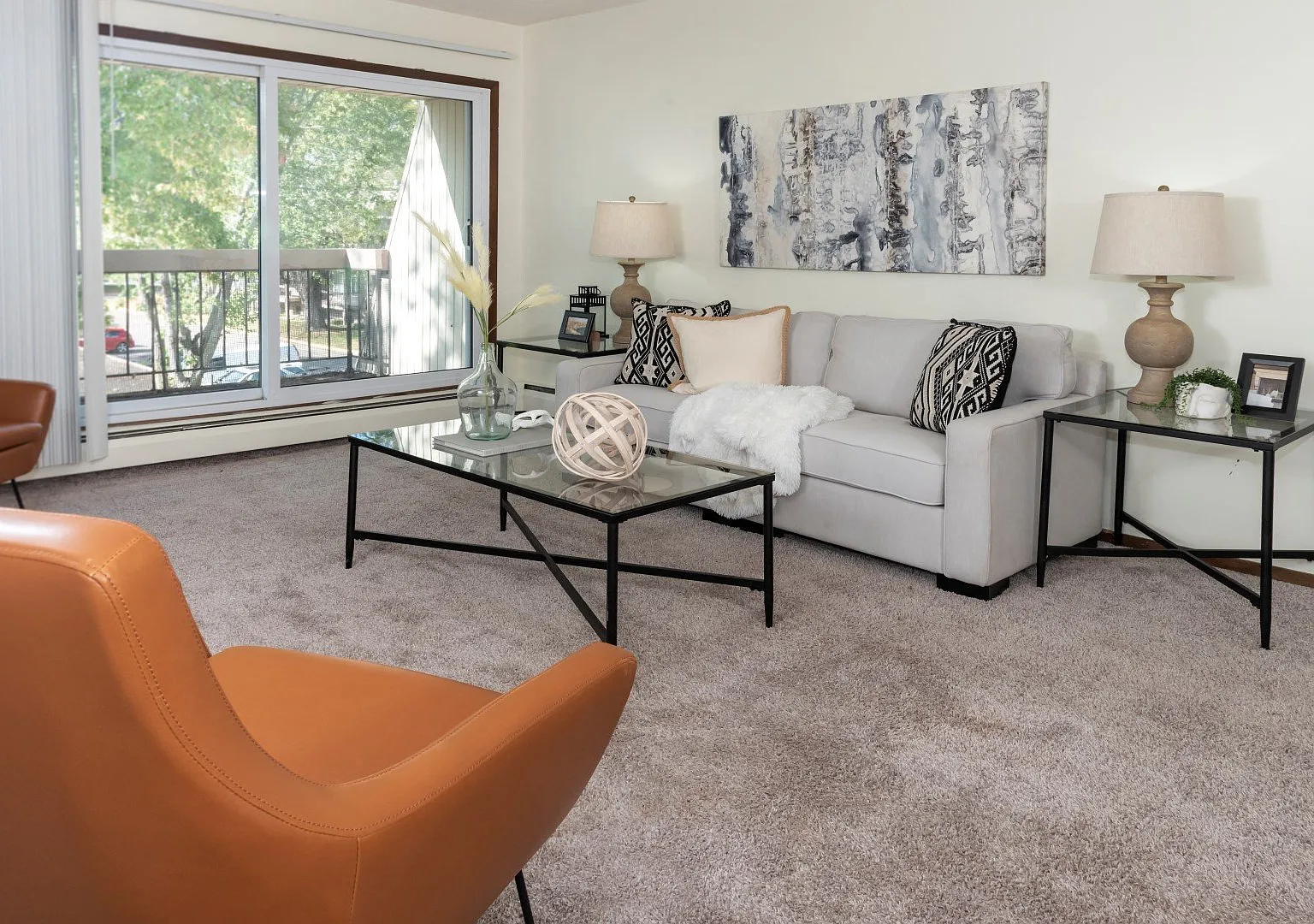 Burnsville Parkway Apartments — Photo 1