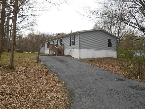 3rd image of 57 Forest Dr