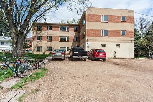 2nd image of 1240 Cedar Ave APT 24