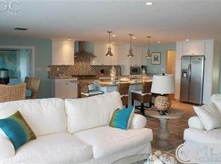140 Little Carlos Ln, Fort Myers Beach, FL 33931