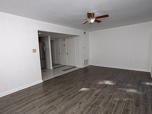 Den - dining area with direct access to laundry room and patio and fenced back yard.