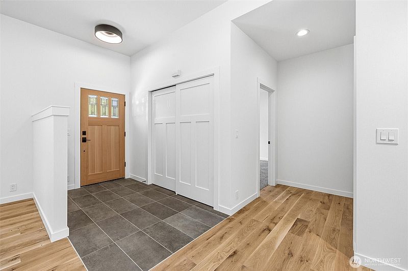3rd image of 8733 Timberland Court