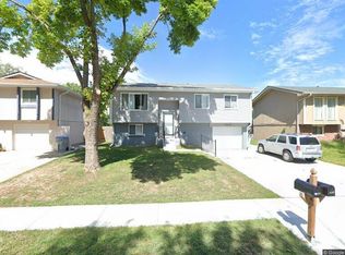 13412 Emiline St, Omaha, NE 68138