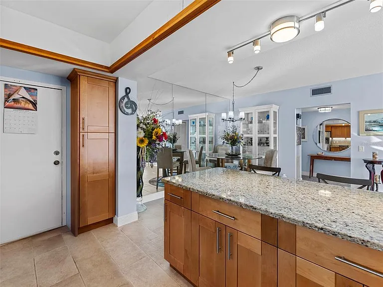 7100 Sunshine Skyway Ln S #503 — Photo 7