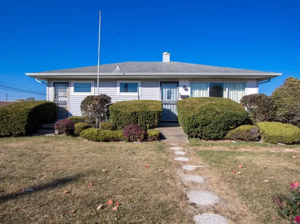 222 W 30th St, Connersville, IN 47331