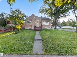 12403 92nd St NW, Edmonton, AB T5G 1B8