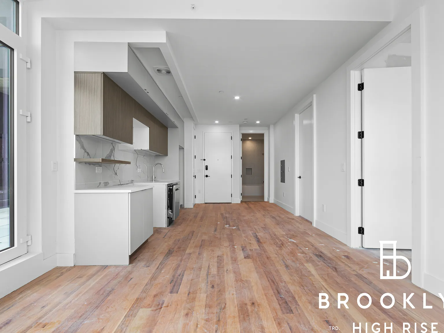 2667 Fulton Street — Photo 4