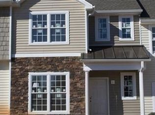 52 Sprouse Ln, Lynchburg, VA 24502
