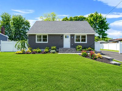 14 Reizen Avenue, Centereach, NY, 11720