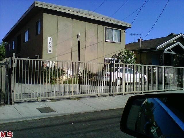 1st image of 1634 S Berendo St