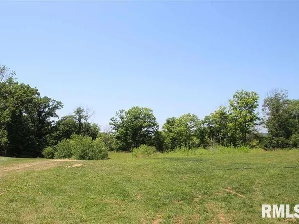 310 Greenview Dr, East Peoria, IL 61611