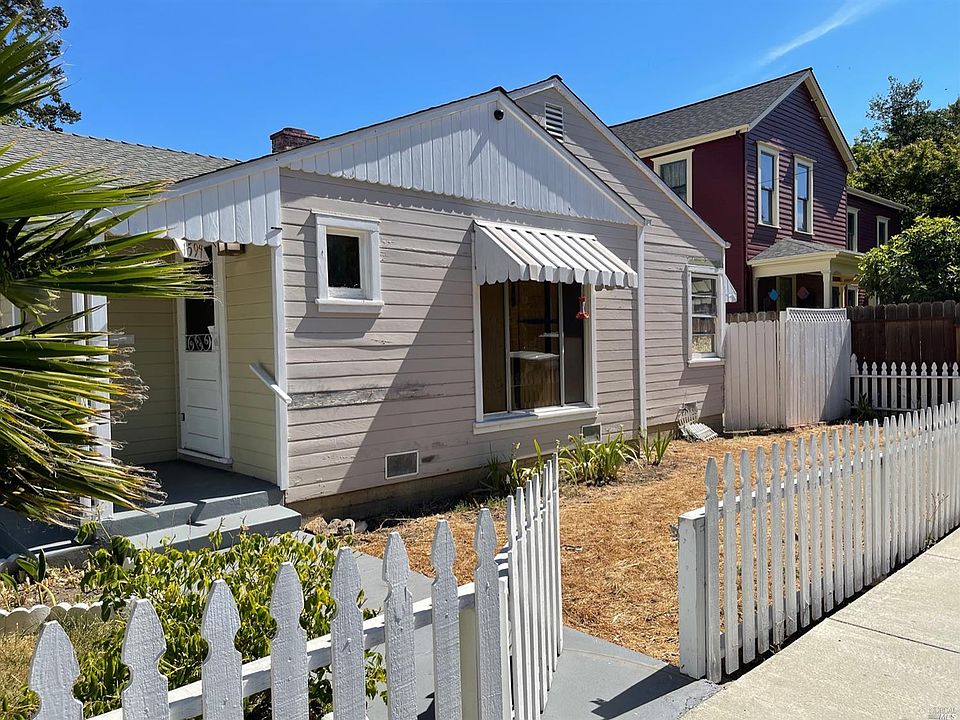 1594 Laurel St, Napa, CA 94559 Zillow