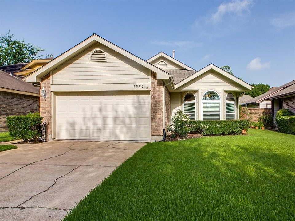 1st image of 1534 Ainsdale Dr