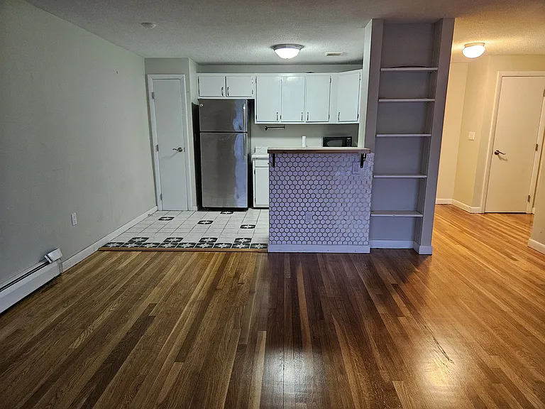 80 Main St #21 — Photo 7