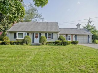 15 Gourley Rd, Springfield, MA 01129