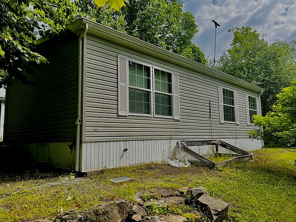 4th image of 150 S Shore Rd