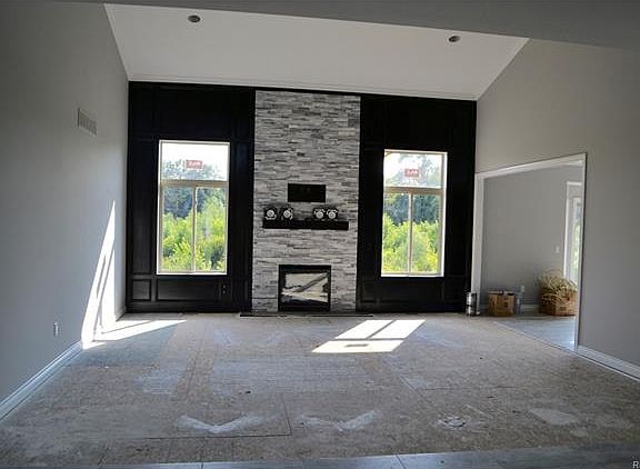 2nd image of 52151 Tacoma Narrows Dr