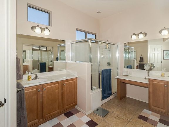 4th image of 1032 W Mountain Stone Dr
