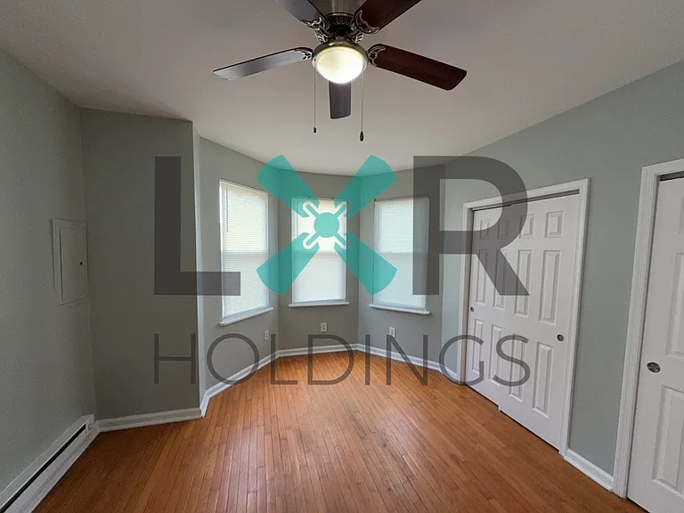 1822 W Erie Ave #2F — Photo 1
