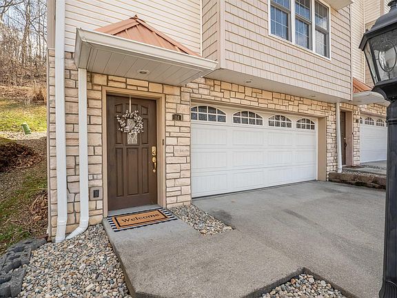 2nd image of 114 Claremont Ct